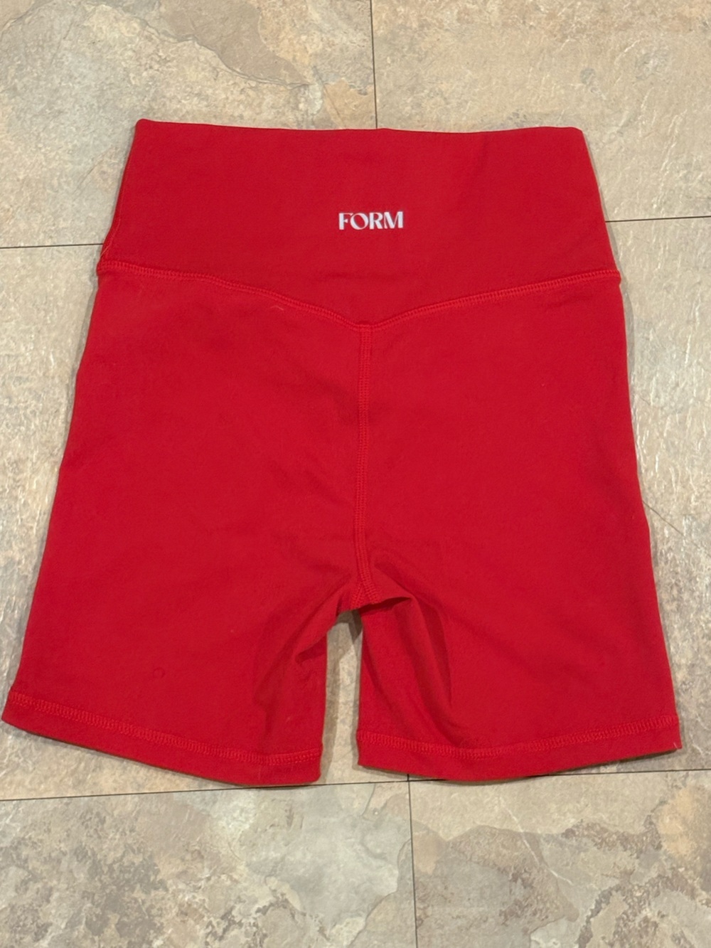 FORM Biker Shorts